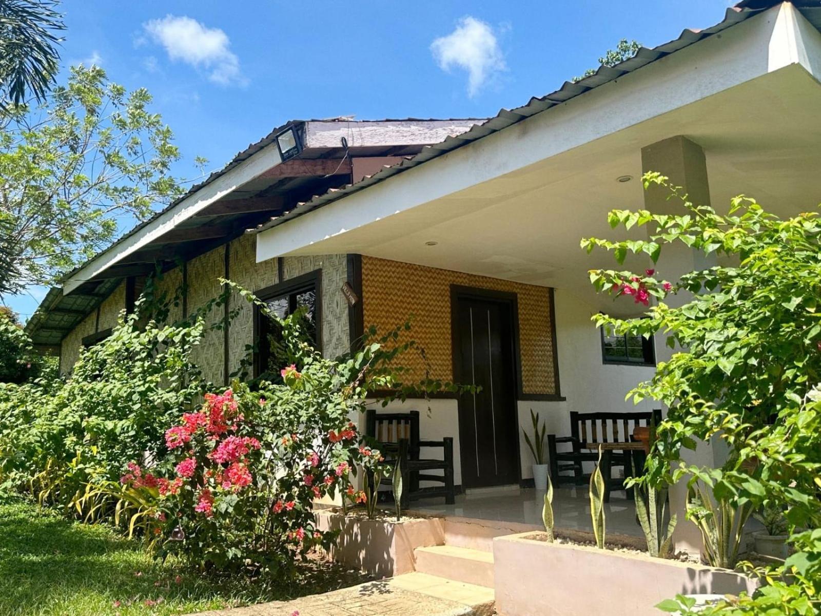 Banlaw Garden Resort 公主港 外观 照片